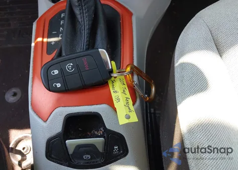 2015 Jeep Renegade Latitude from USA, damaged, VIN ZACCJBBTXFPB31999